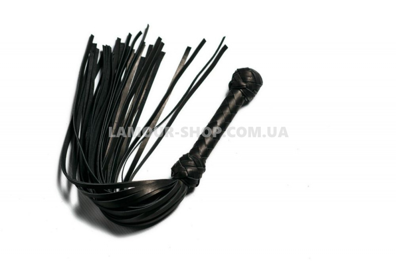 фото Плетка из натуральной кожи