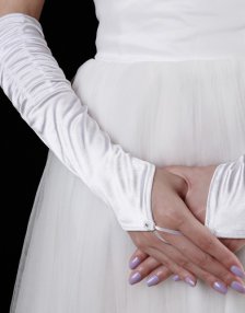 Перчатки для свадебного и вечернего наряда без пальцев до локтя, черные