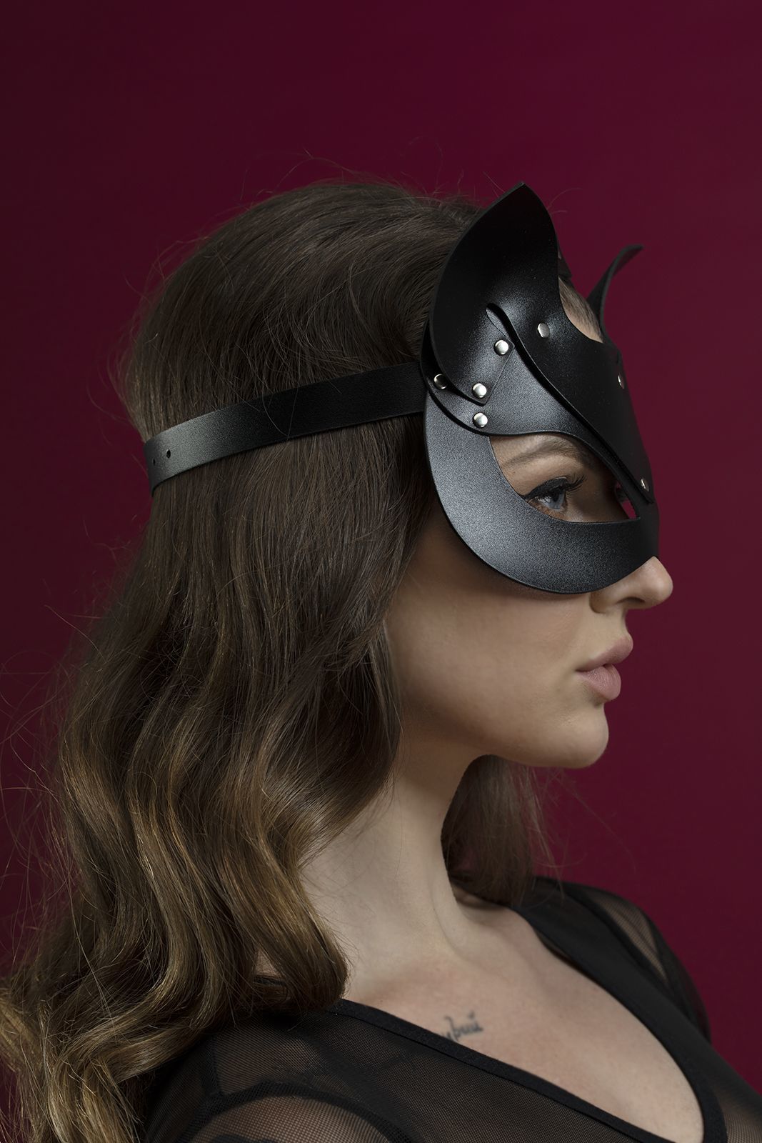 фото Маска кішечки Feral Feelings - Catwoman Mask, натуральна шкіра, чорна