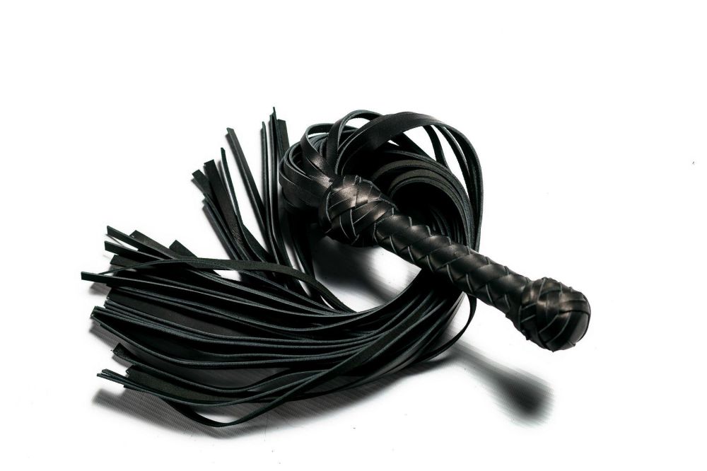 фото Батіг з натуральної шкіри