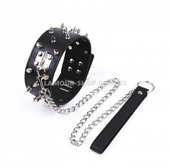 Нашийник шипований з повідцем, чорний